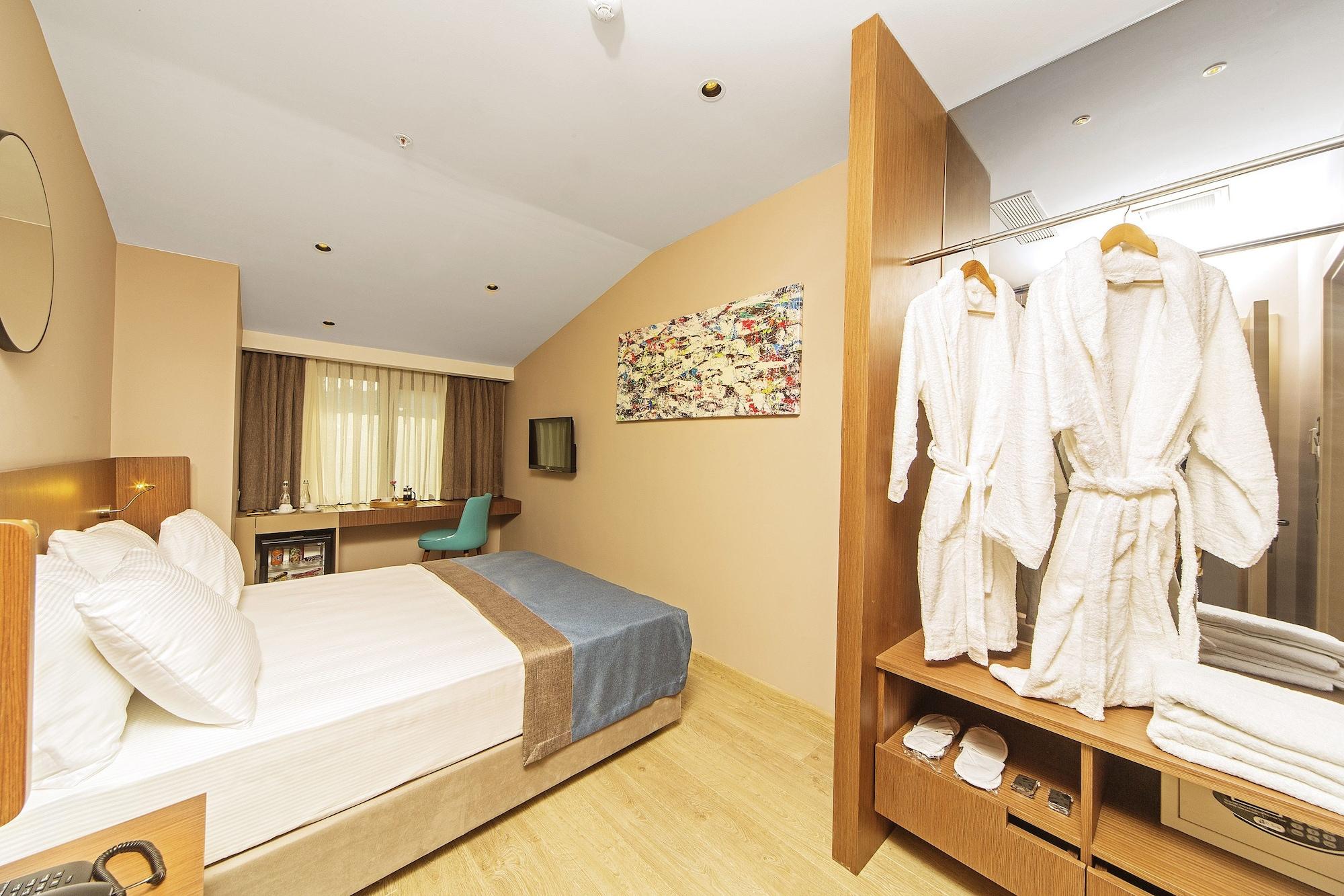 Redmont Hotel Nisantasi Istanbul Exterior photo