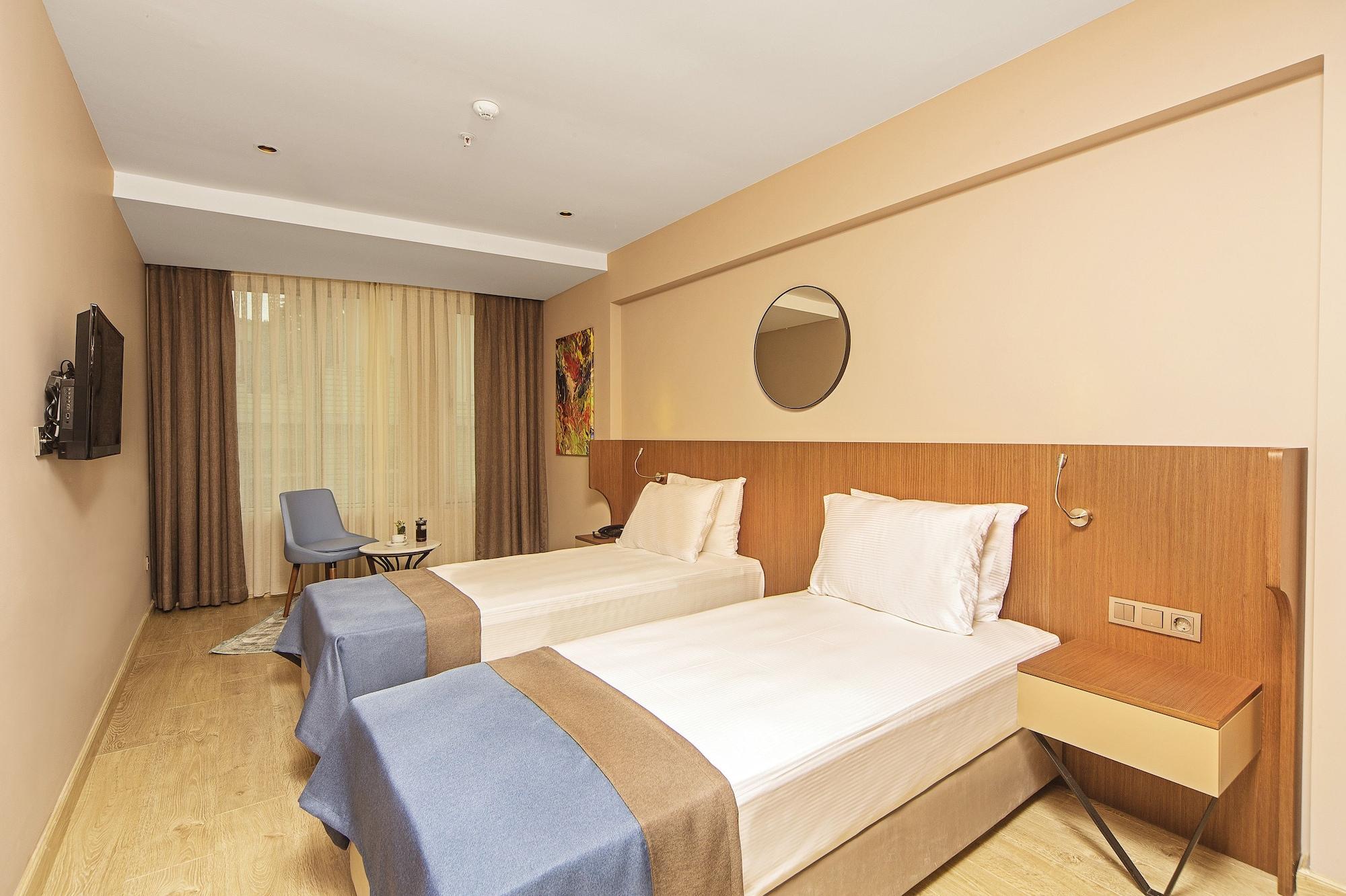Redmont Hotel Nisantasi Istanbul Exterior photo