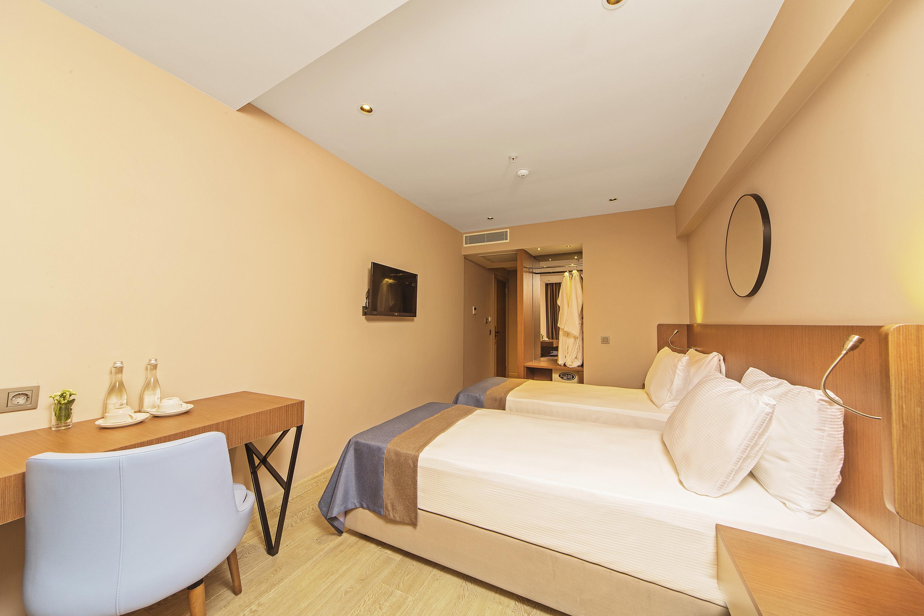 Redmont Hotel Nisantasi Istanbul Exterior photo